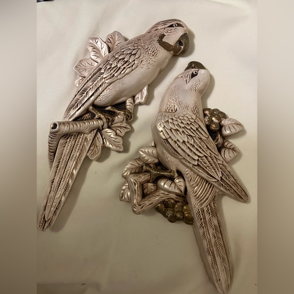 Miller Studios Signed White/Gold Wall Hanging Chalkware Parrots Vintage 1967